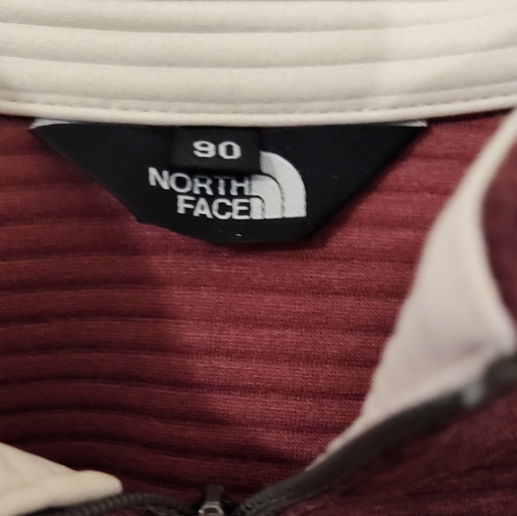 North Face women's quarter zip pullover, maroon green and white, size 90/medium - Picture 3 of 6
